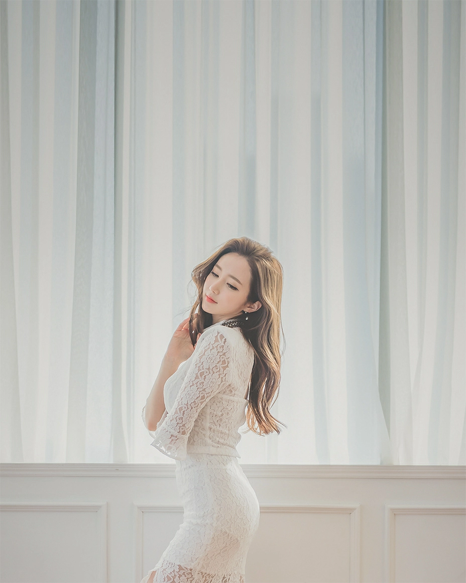 韩国美女模特李妍静 粉色透视连衣裙与白色镂空礼服性感写真集,1 (22)