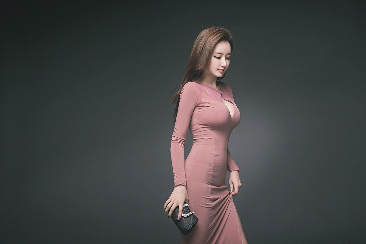 韩国美女模特李妍静 都市OL制服与粉色开叉连衣裙性感写真集,2 (23)
