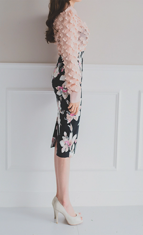韩国美女模特李妍静 都市OL制服与粉色透视衬衫加黑色碎花短裙性感写真集,5 (33)