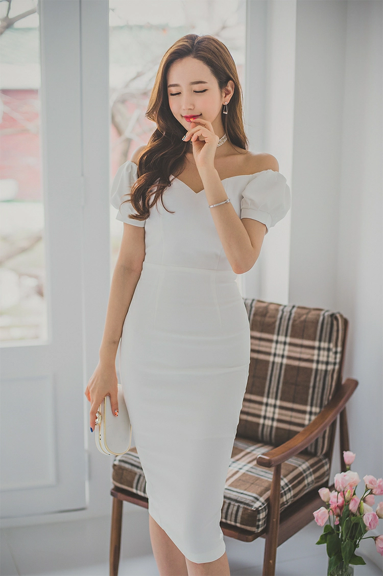 韩国美女模特李妍静 红色吊带连身礼裙与白色镂空裙性感写真集,1 (2)