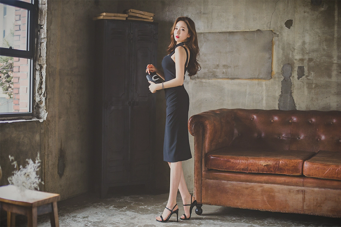 韩国美女模特李妍静 粉色连衣裙与黑白条纹短袖加长裙性感写真集,2 (10)