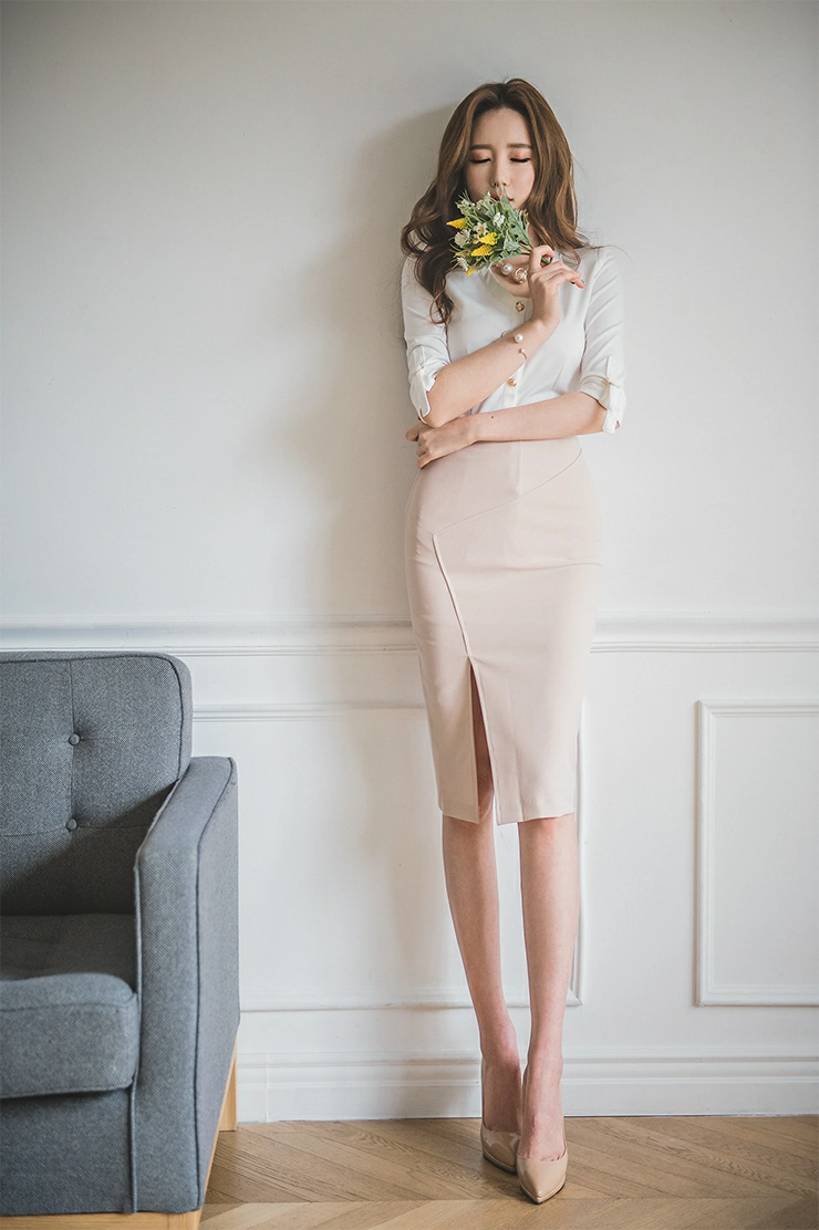 韩国美女模特李妍静 黑色透视衬衫加灰色长裙与白色连衣裙写真,1 (17)