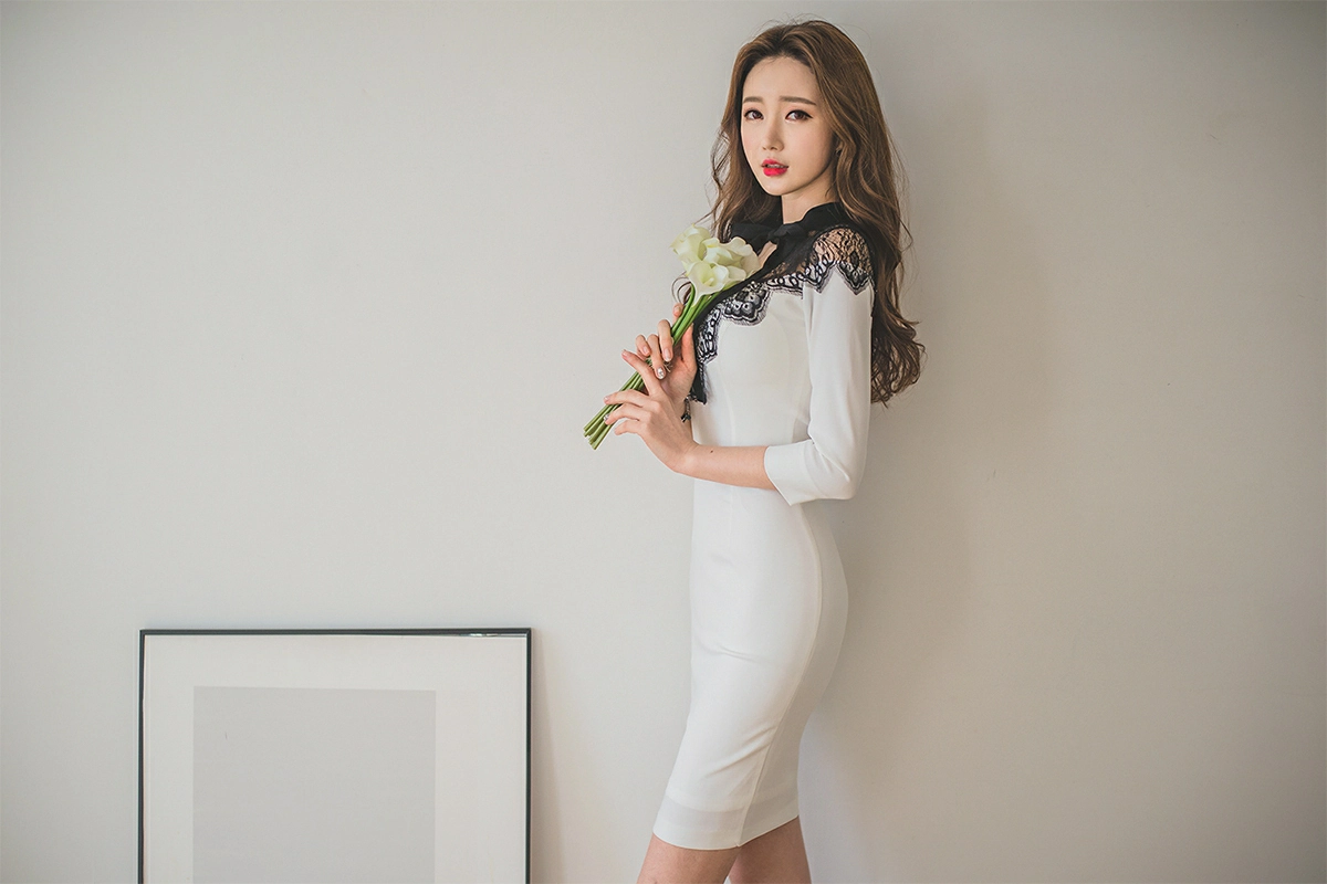 韩国美女模特李妍静 黑色透视衬衫加灰色长裙与白色连衣裙写真,2 (3)