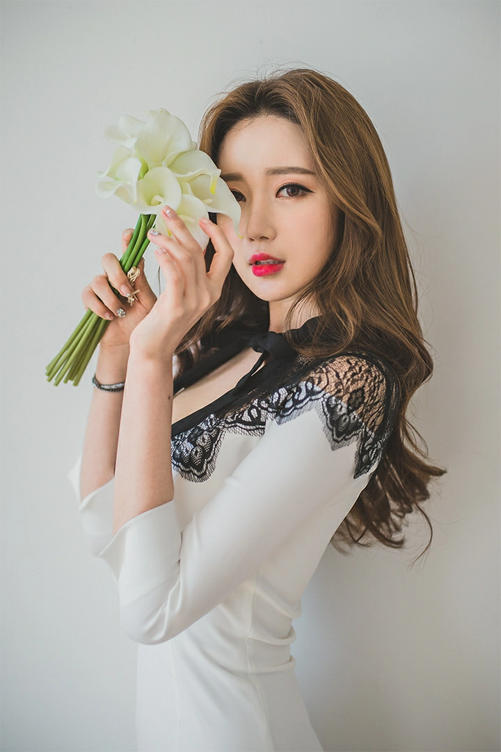 韩国美女模特李妍静 黑色透视衬衫加灰色长裙与白色连衣裙写真,2 (20)