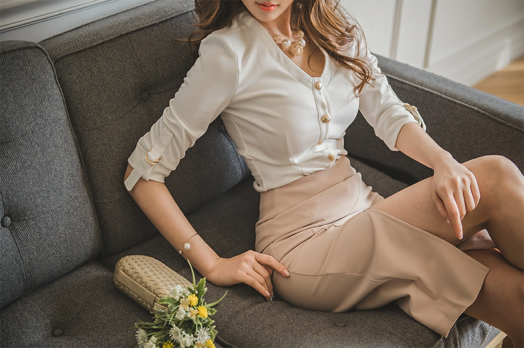 韩国美女模特李妍静 黑色透视衬衫加灰色长裙与白色连衣裙写真,1 (15)