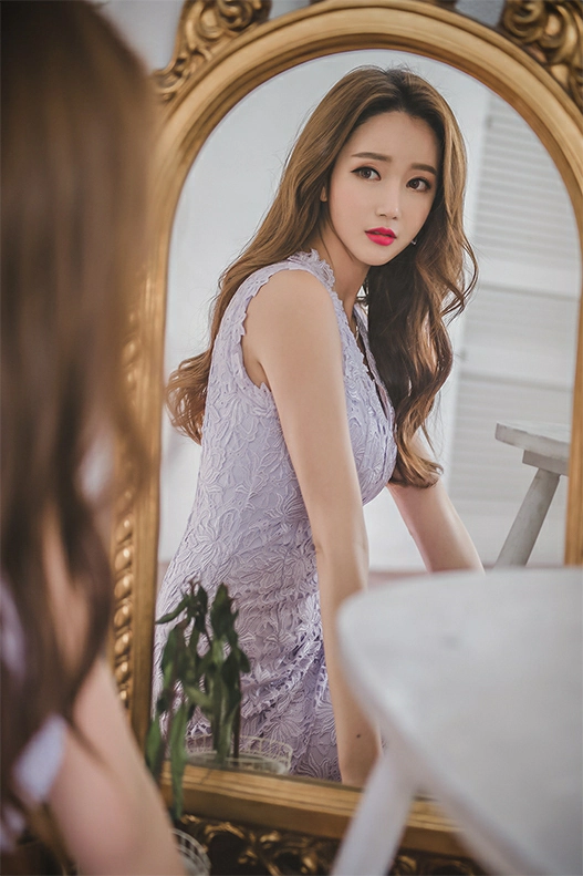 韩国美女模特李妍静 白色透视镂空OL制服加红色短裙与黑色连衣裙写真,1 (18)