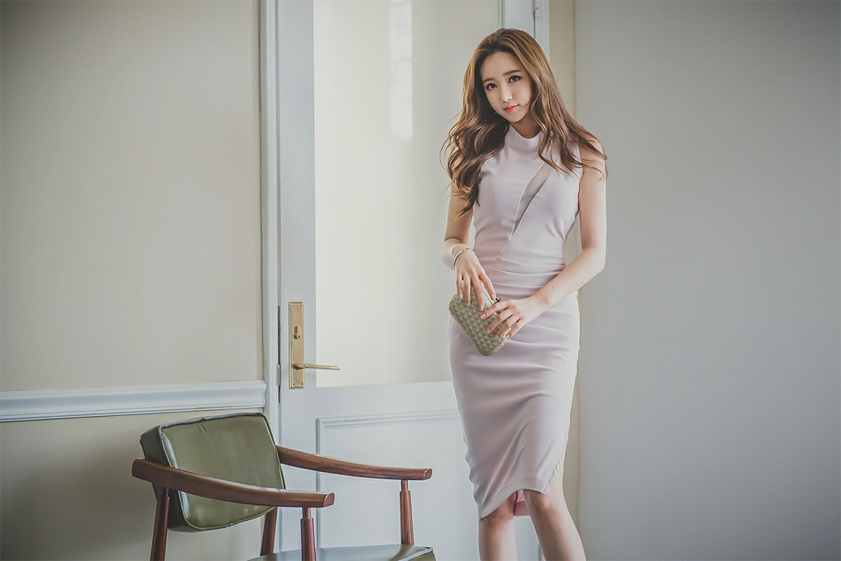 韩国美女模特李妍静 白色透视镂空OL制服加红色短裙与黑色连衣裙写真,2 (17)