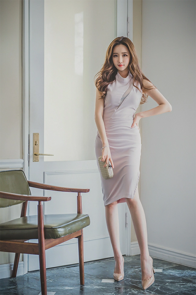 韩国美女模特李妍静 白色透视镂空OL制服加红色短裙与黑色连衣裙写真,2 (20)