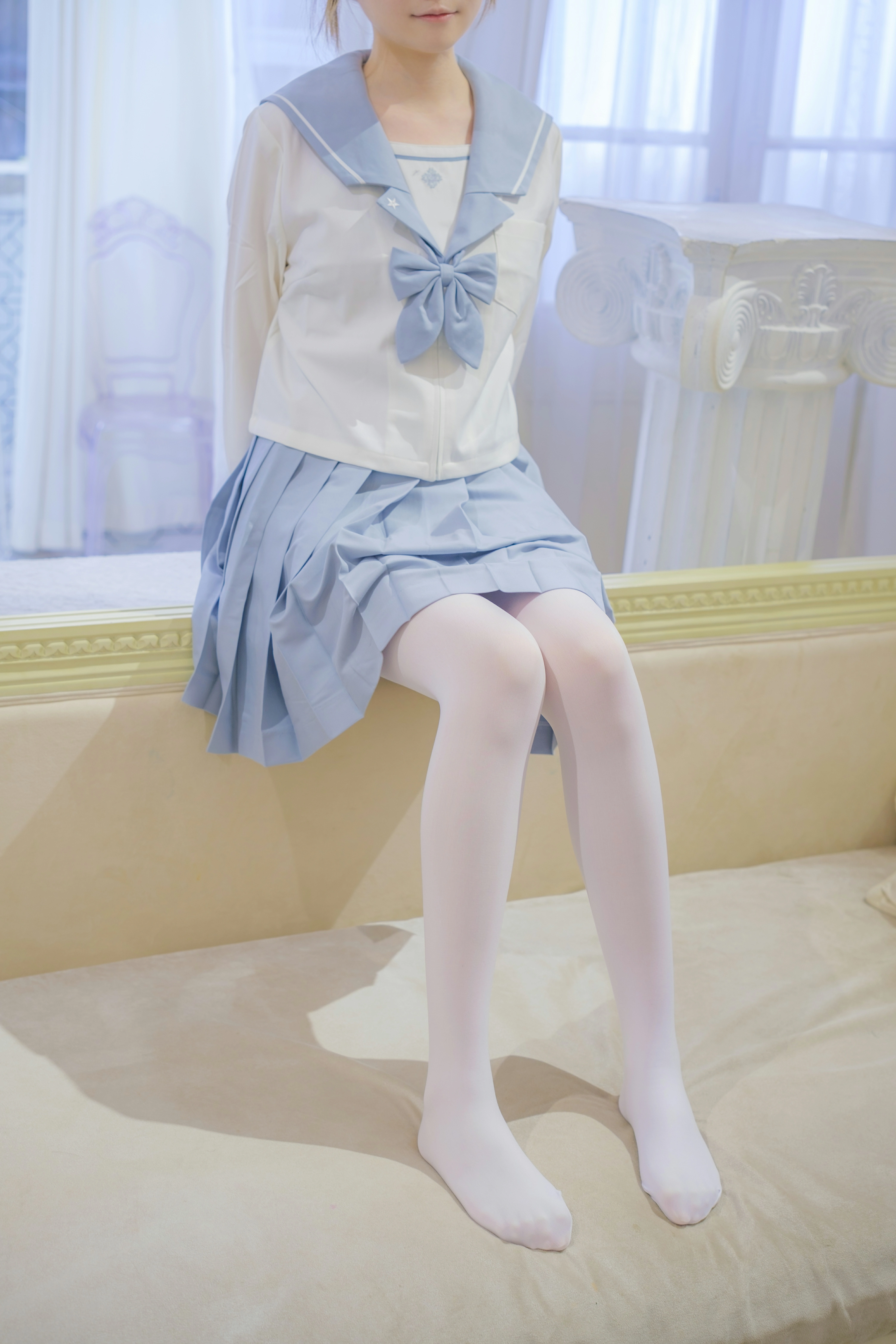 [森萝财团]内部VIP系列 微风-04 少女萝莉小学妹 白色JK制服与蓝色短裙加白色丝袜美腿私房写真集,0005