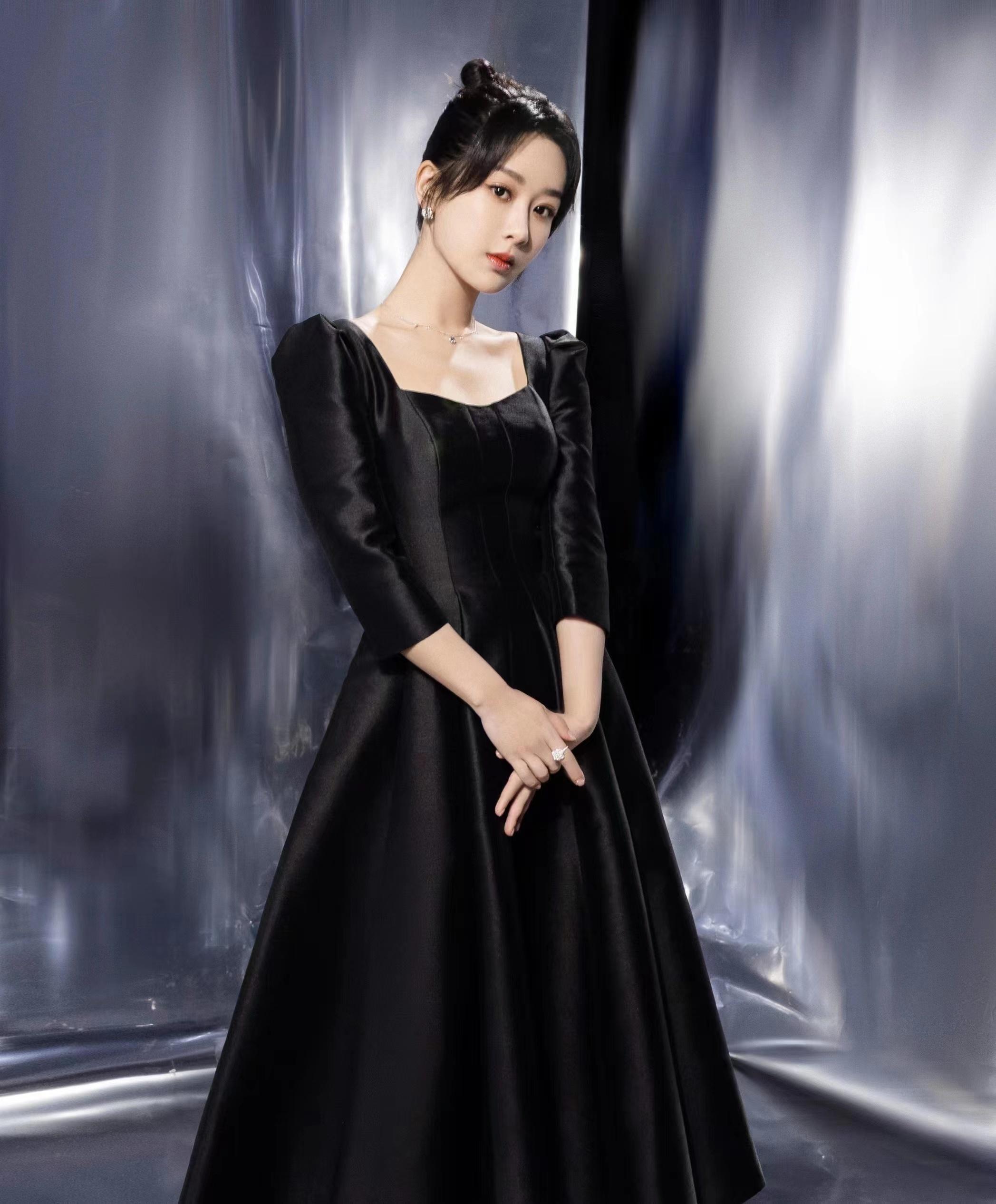 杨紫微博之夜内场造 黑色连身礼服裙状态很不错,1 (1)