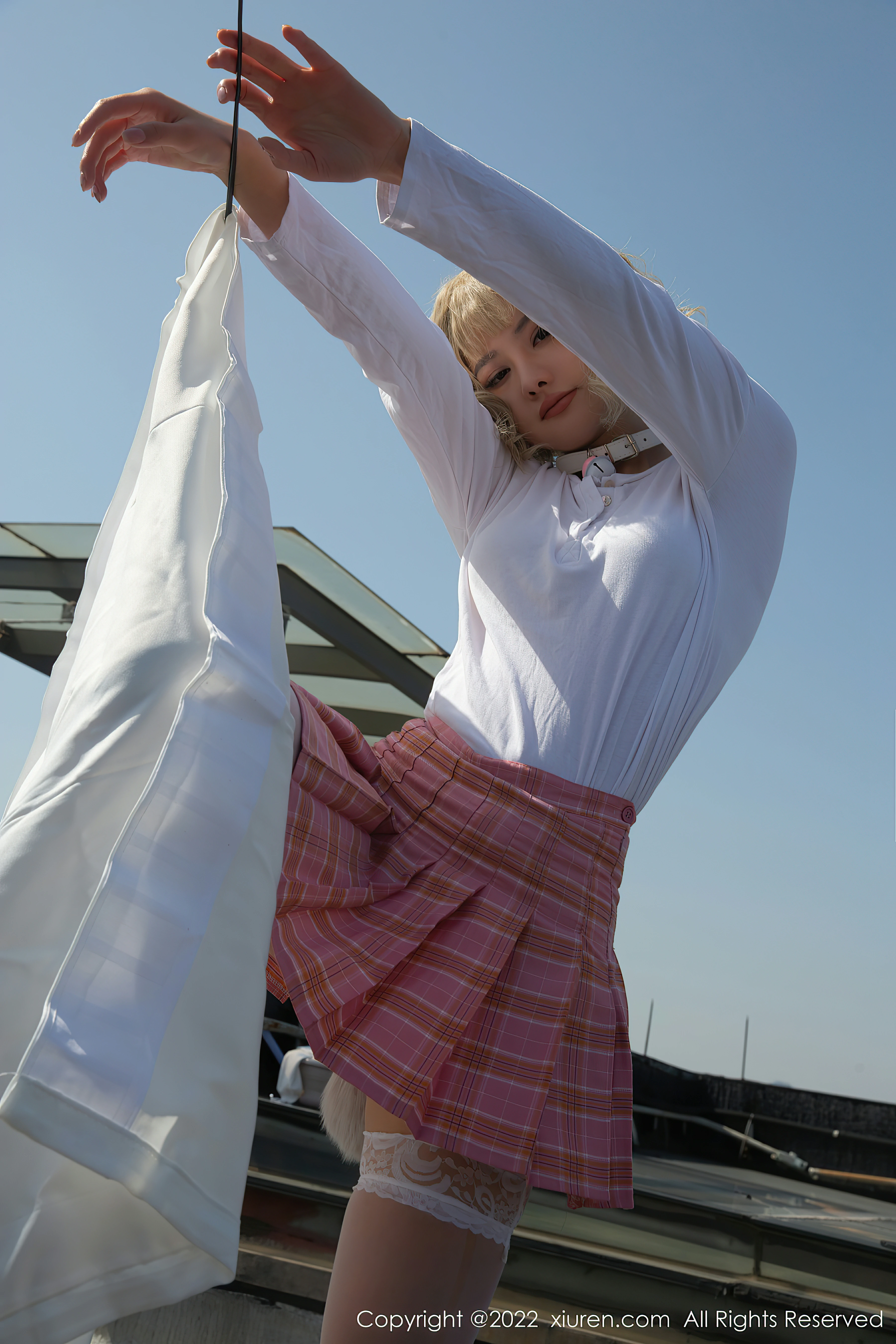 [Xiuren秀人网]XR20220610N05127 就是阿朱啊 粉色短裙与白色蕾丝内衣加丝袜美腿性感写真集,0007