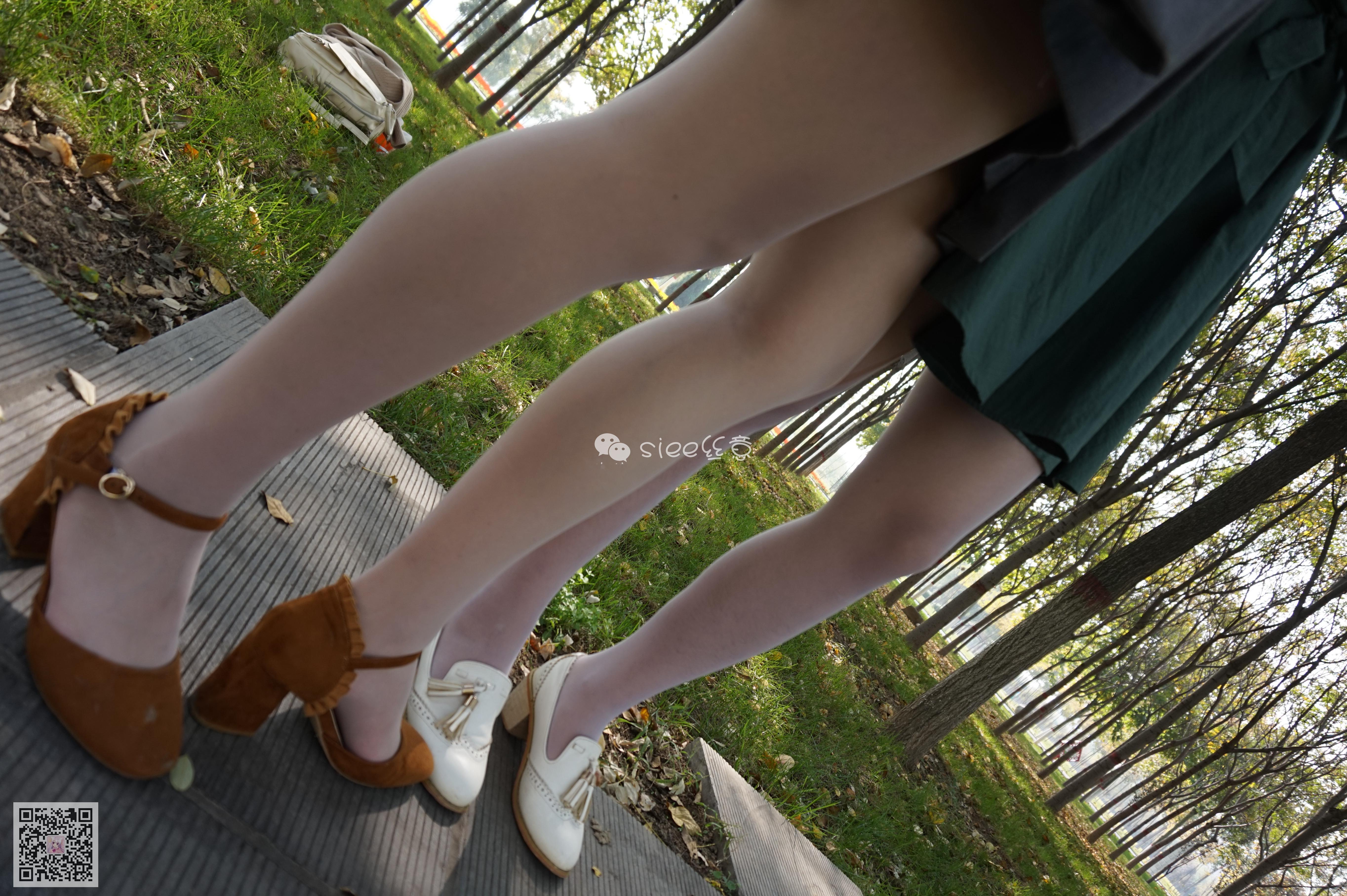 [SIEE丝意]NO.012 公园小路 鱼鱼&茹茹 灰色短裙加肉丝美腿玉足性感写真集,16