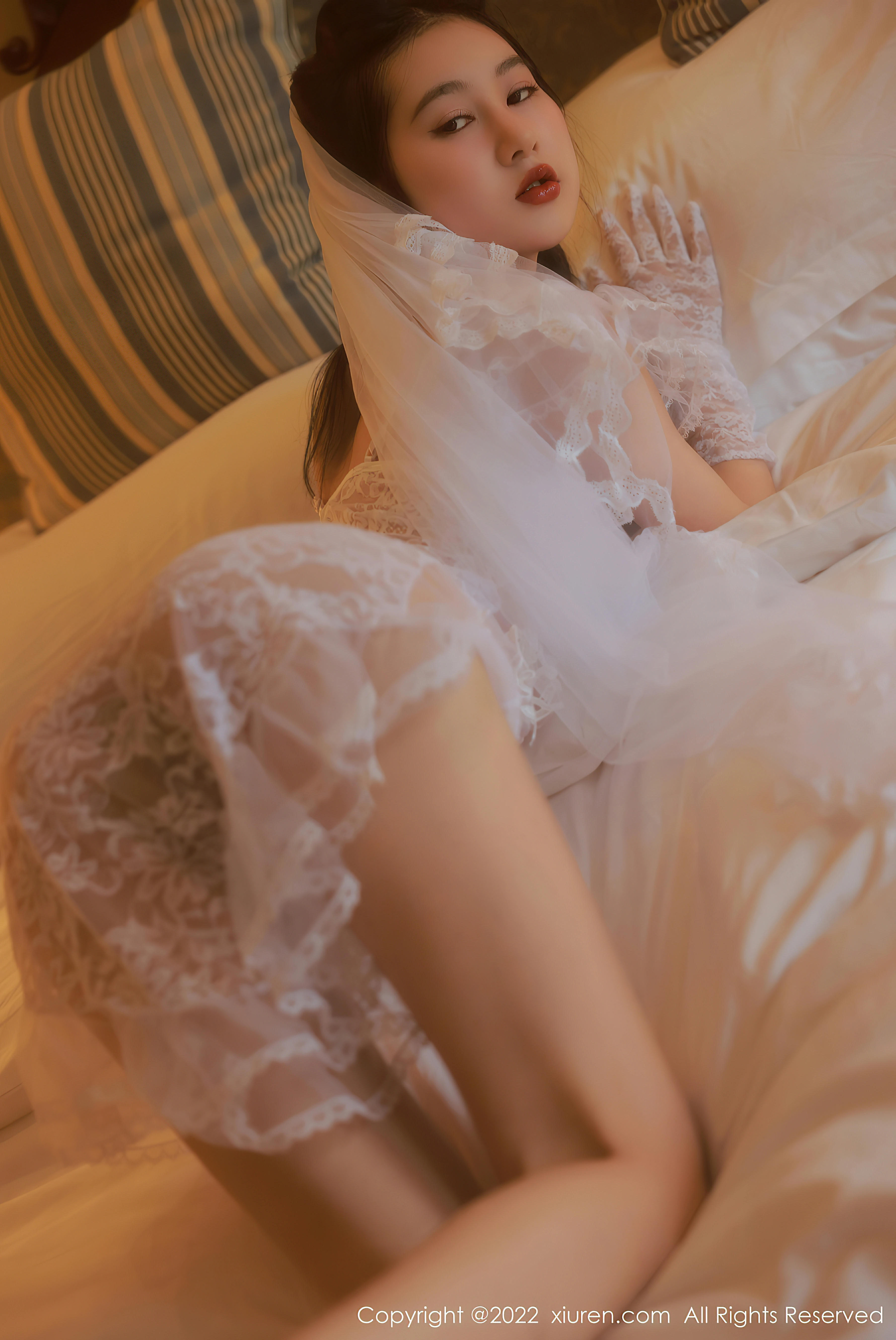[Xiuren秀人网]XR20220630N05208 谢晚晚 白色透视情趣睡衣加蕾丝内衣性感私房写真集,0035