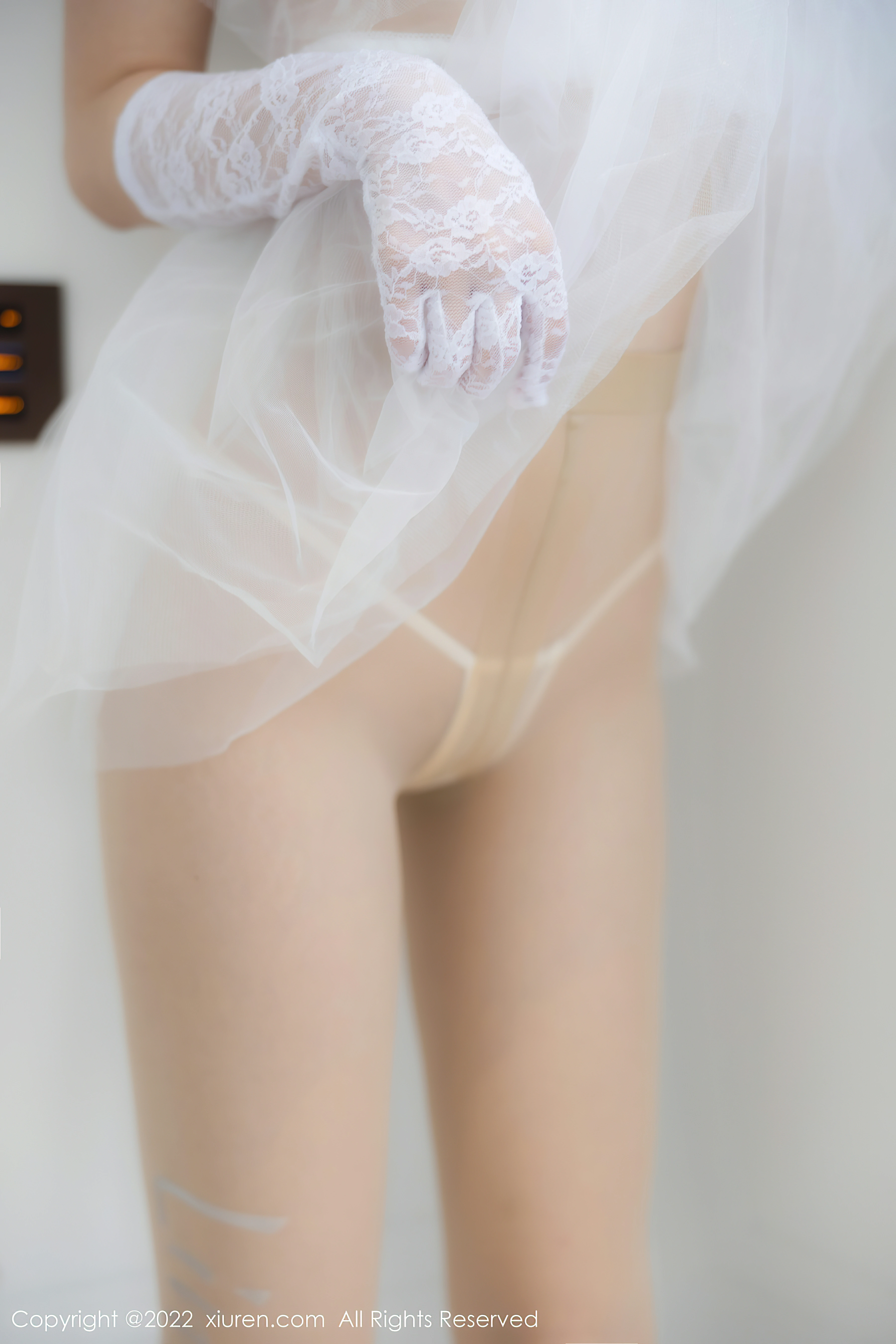 [Xiuren秀人网]XR20220630N05212 奶瓶. 白色透视情趣婚纱加肉丝美腿性感私房写真集,0038
