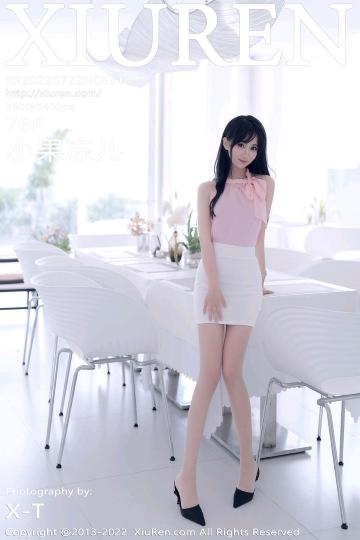 [Xiuren秀人网]XR20220722N05318 小果冻儿 粉色透视礼服与白色短裙加肉丝美腿性感写