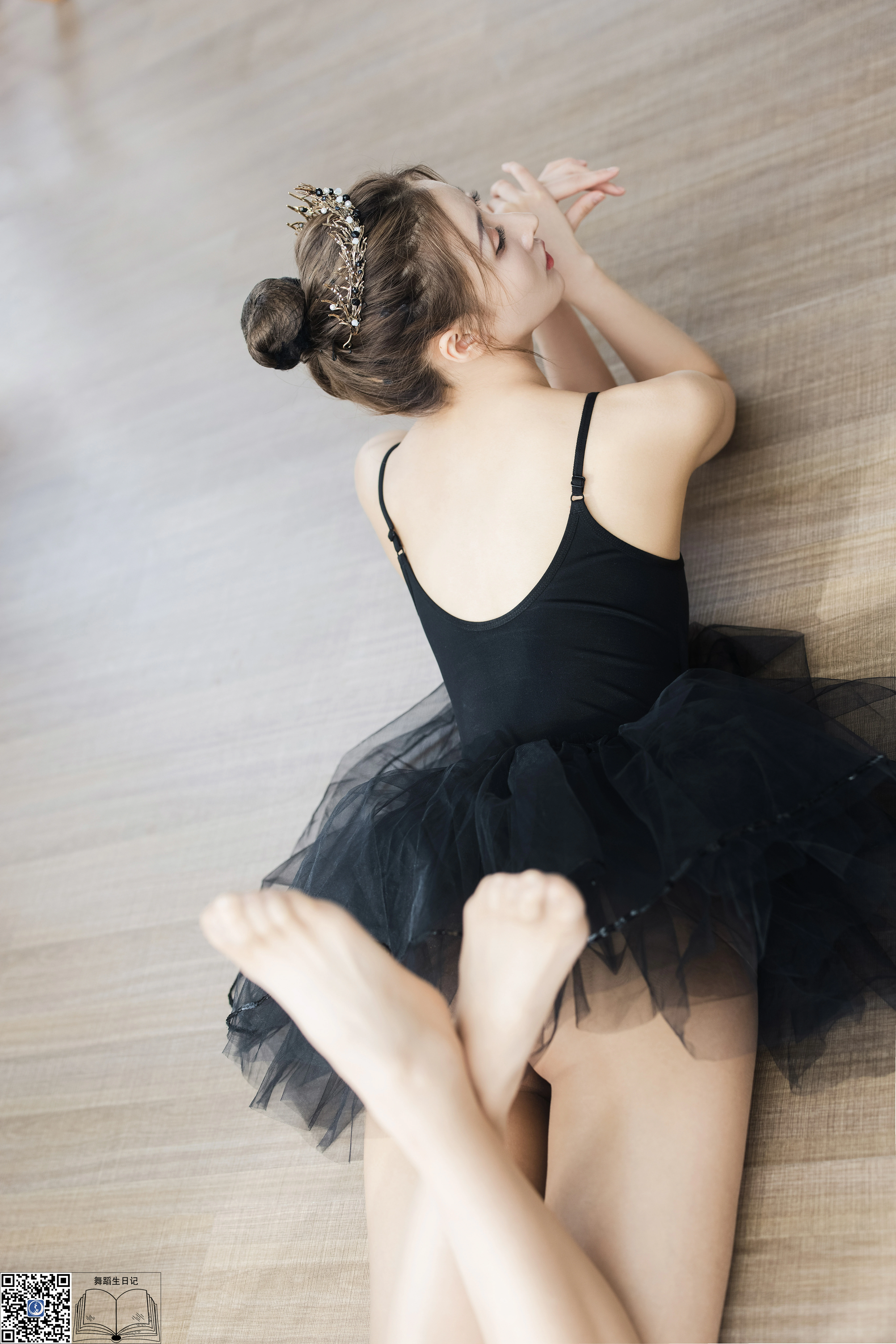 [GALLI嘉丽]舞蹈生日记 059 晓娜 黑色透视芭蕾舞裙加肉丝美腿性感写真集,7