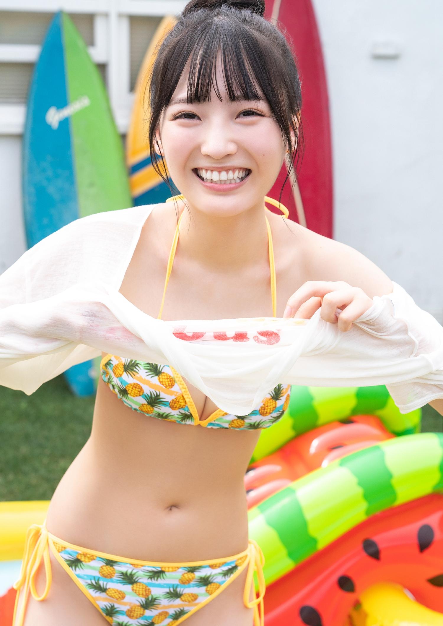 由良ゆら(よーよーよー)写真集「“Azatoi”Summer Girl」比基尼泳装与蕾丝内衣诱惑,0007