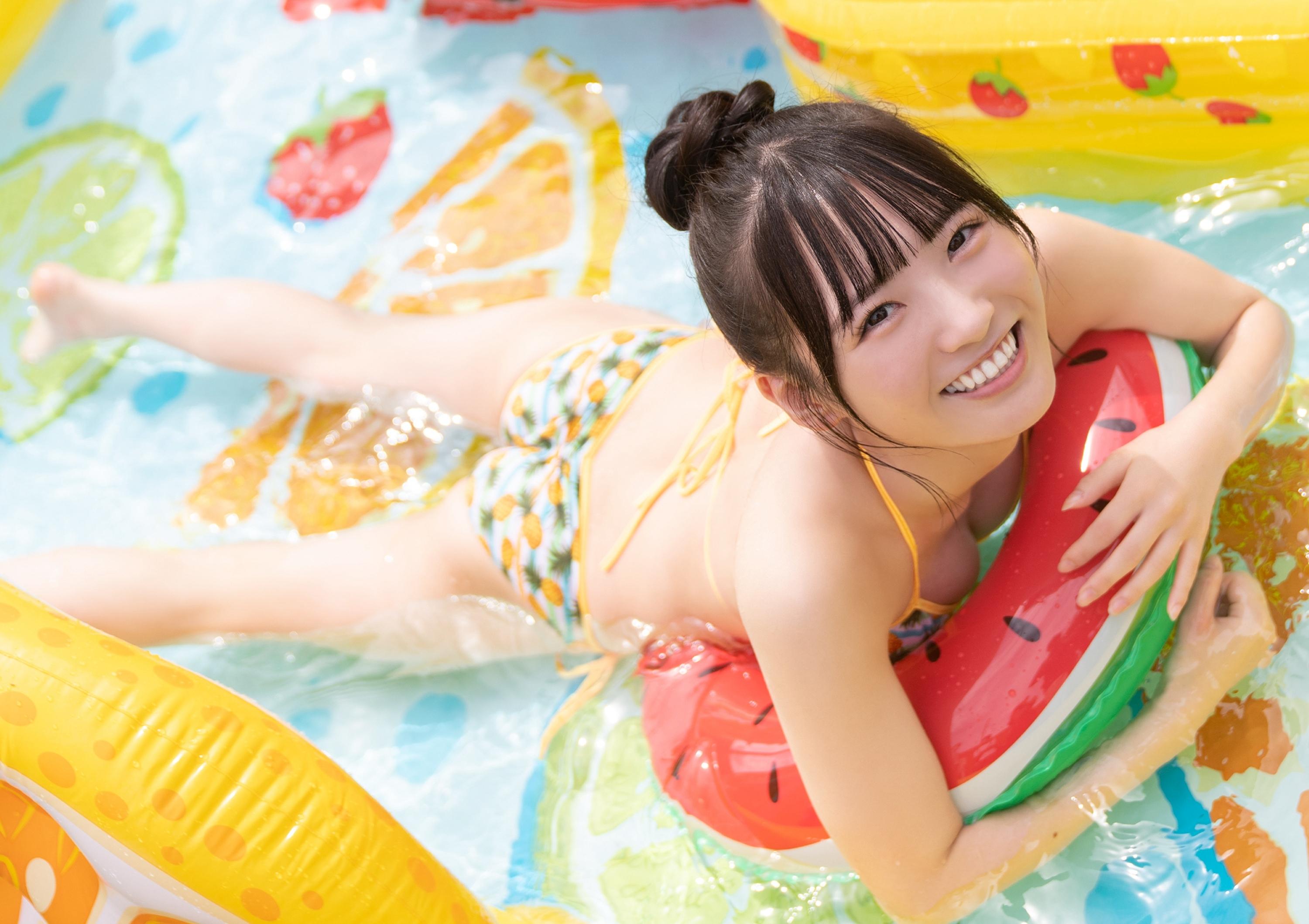 由良ゆら(よーよーよー)写真集「“Azatoi”Summer Girl」比基尼泳装与蕾丝内衣诱惑,0008