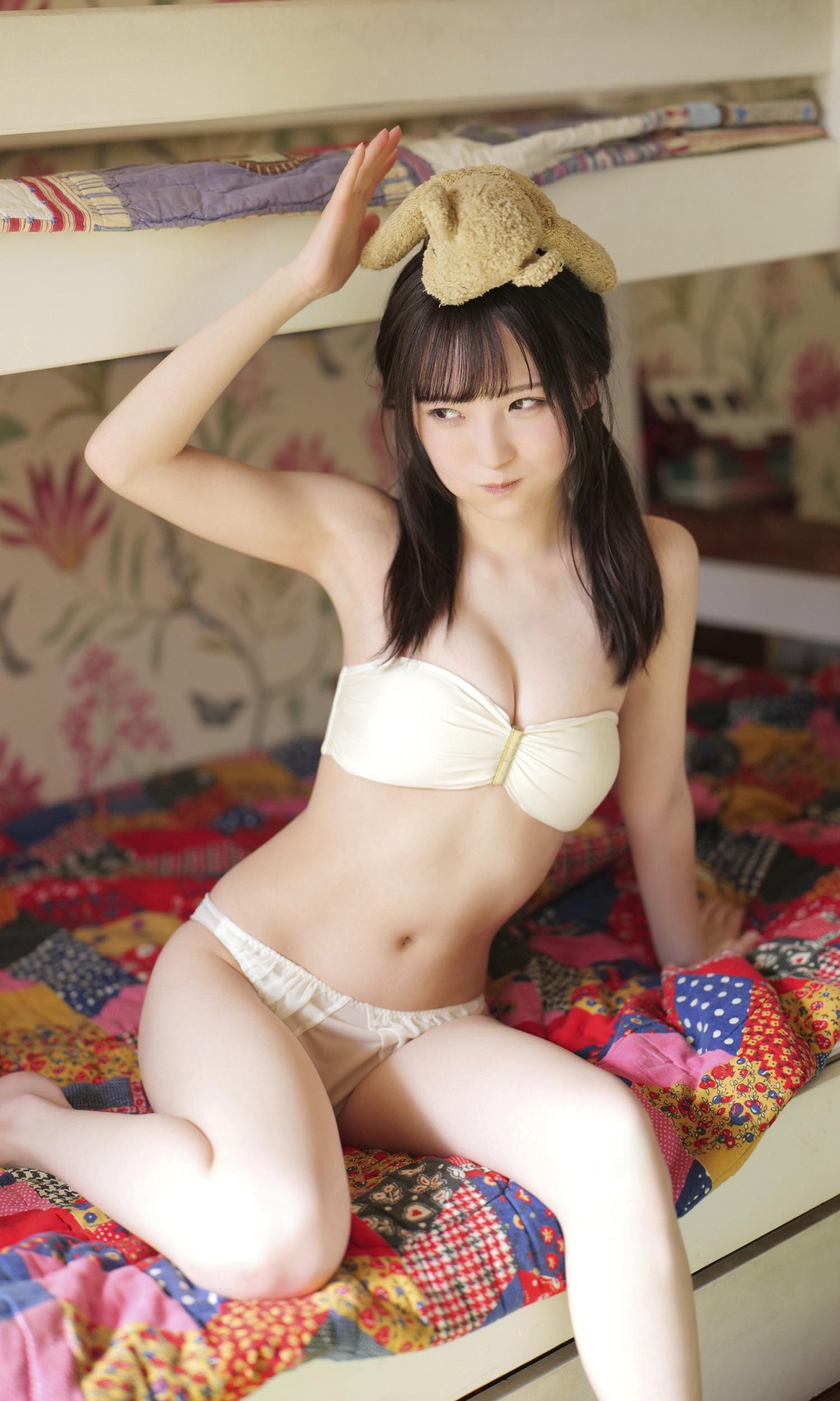 由良ゆら（ゆら ゆら，Yura Yura）「トキメケ！！」白色比基尼泳装与黑色蕾丝内衣性感写真集,0018