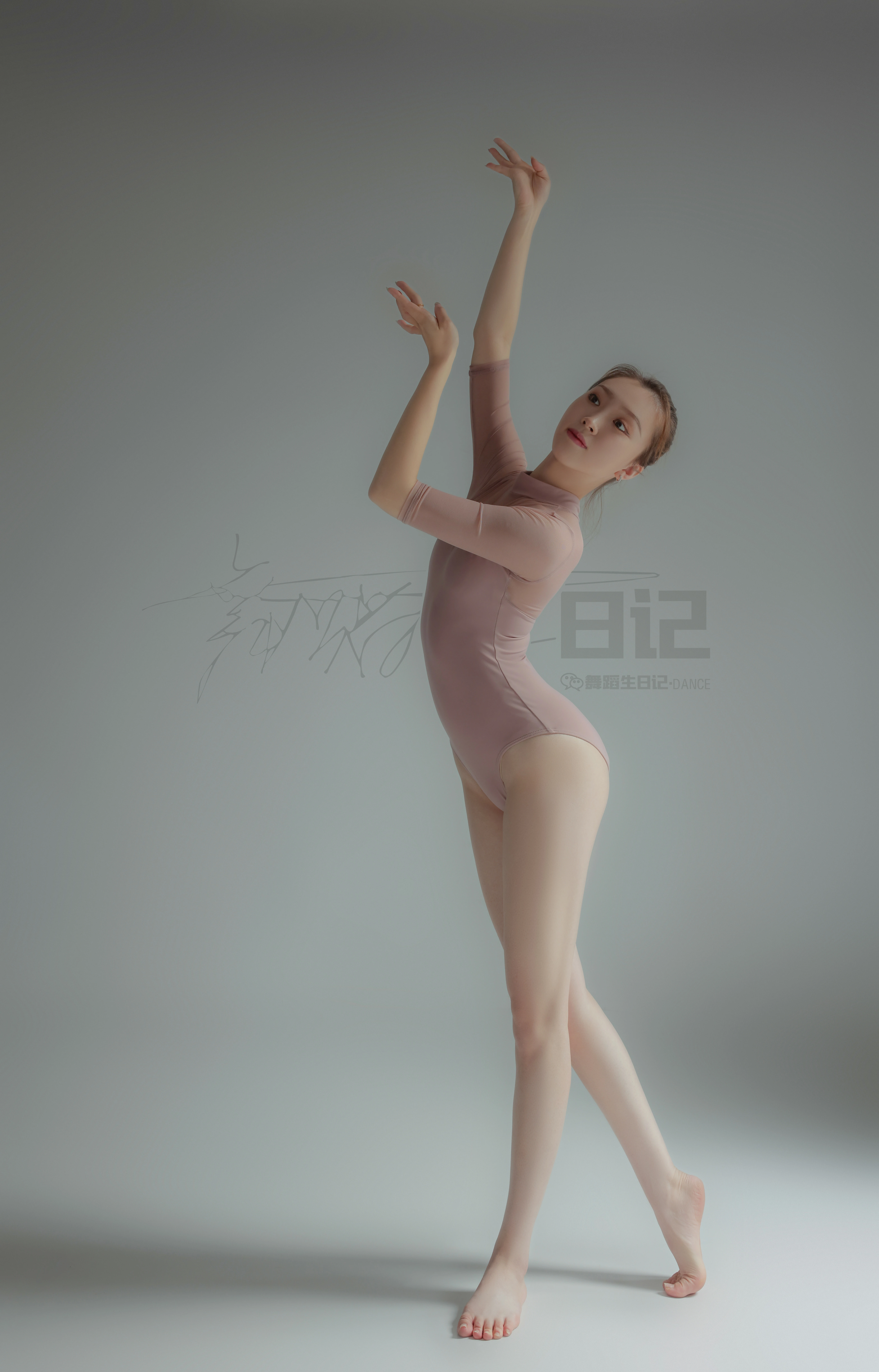 [GALLI嘉丽]舞蹈生日记 074 - 张雯雯 粉色紧身连体体操服性感写真集,0008