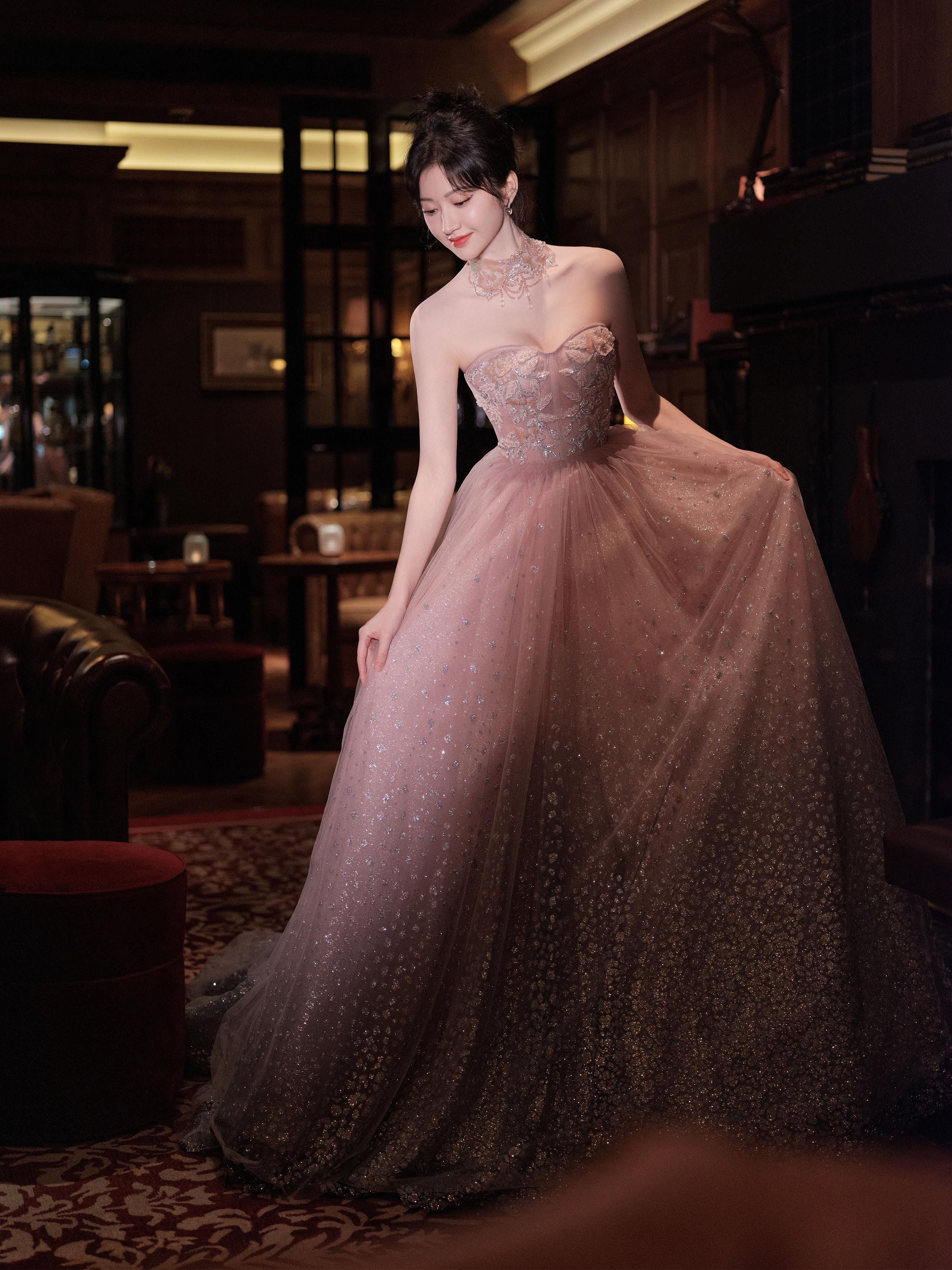 景甜穿纱裙好优雅 仿佛城堡里的甜美公主,1 (5)