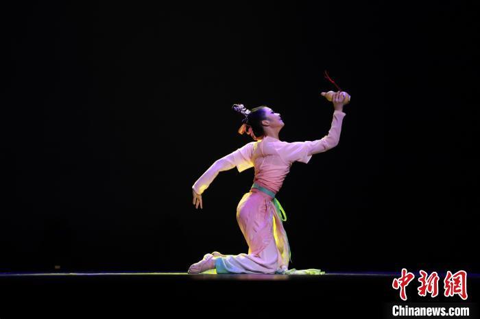“2023中国顶尖舞者成长计划”全国作品展演。马佳欣摄