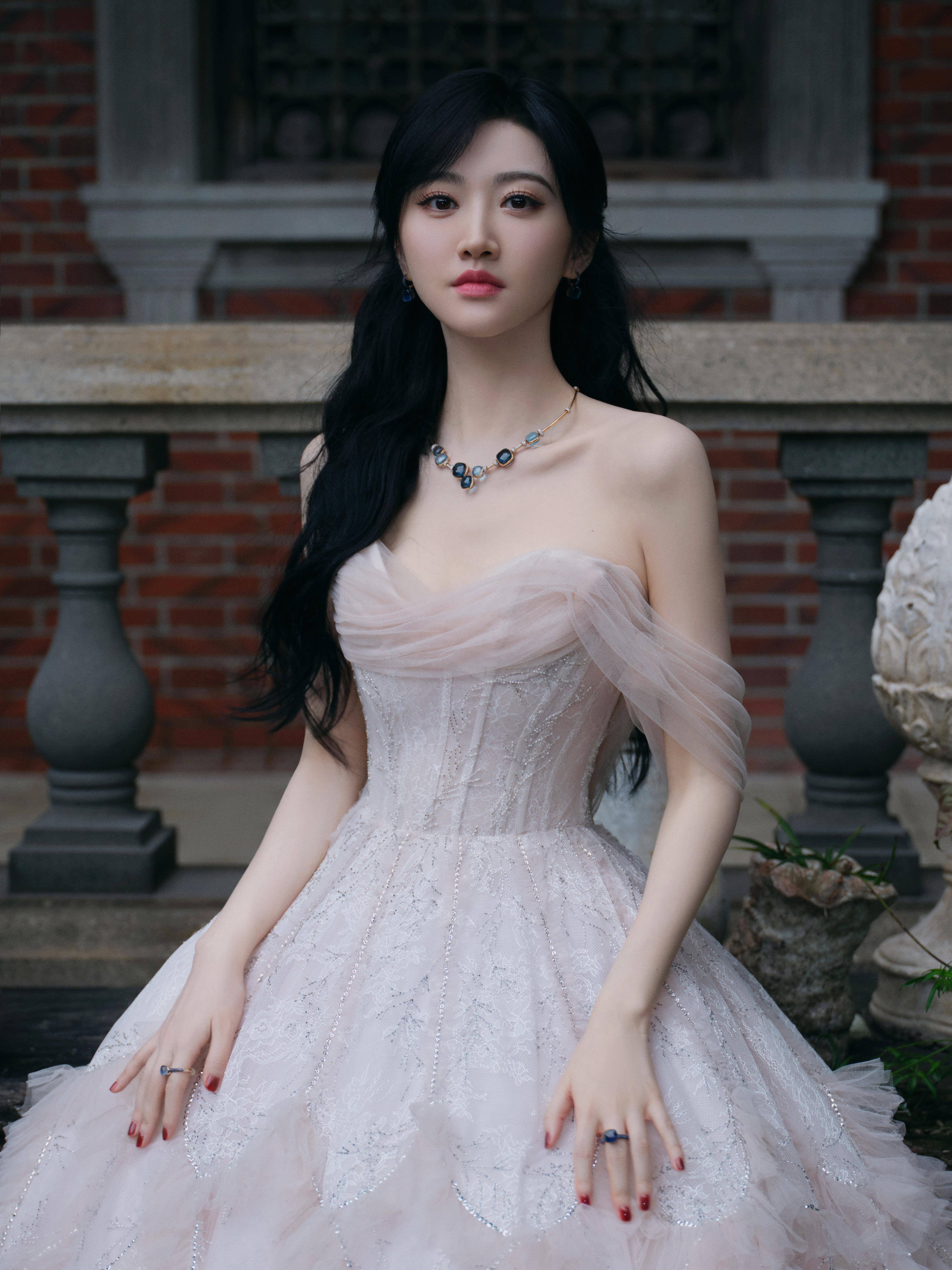 甜美公主范 景甜穿白色蓬蓬裙清新怡人,2 (5)
