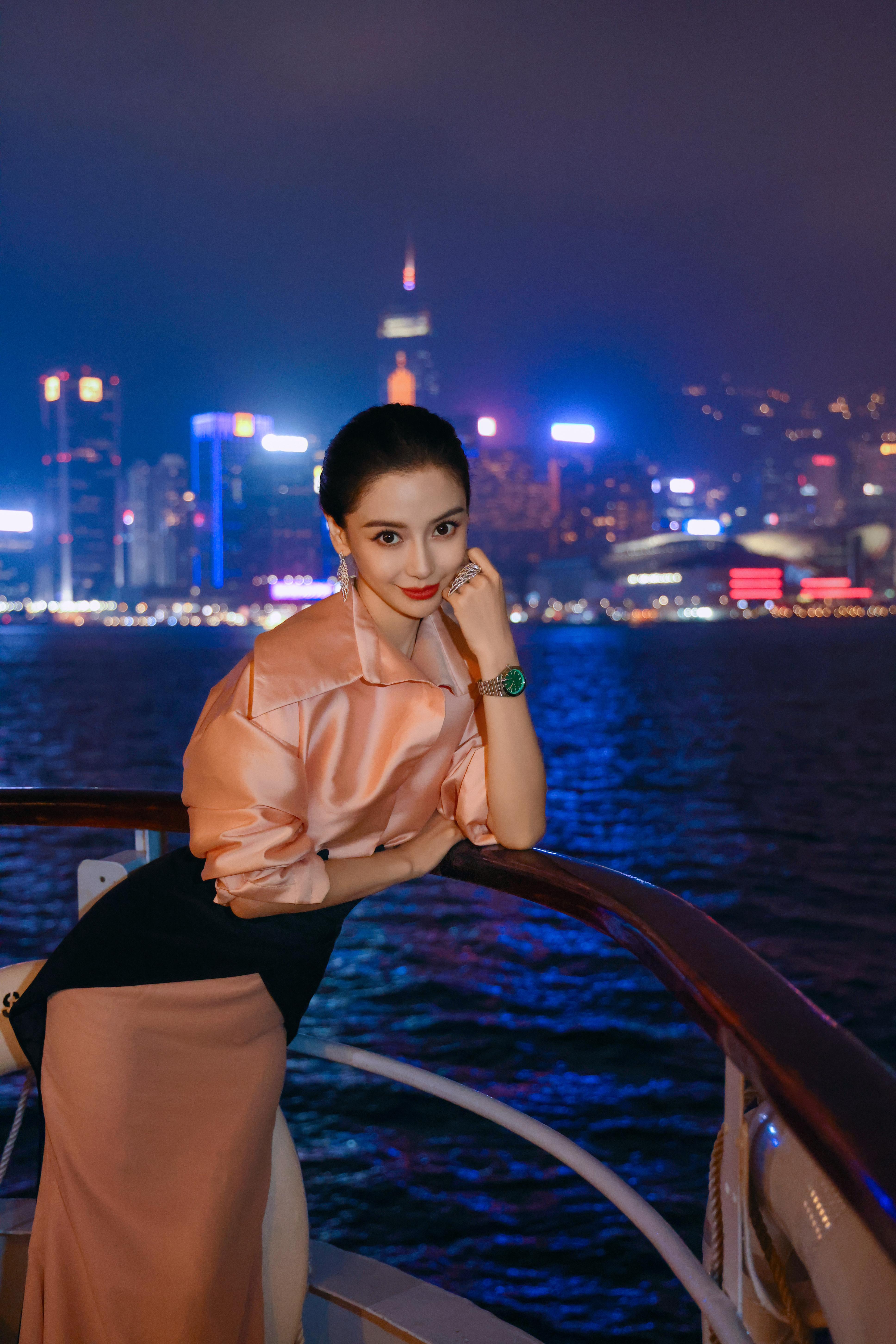 杨颖（Angelababy）受邀出席HK FILMART香港国际影视展 粉色鱼尾礼服裙交织曼妙旖旎,a6